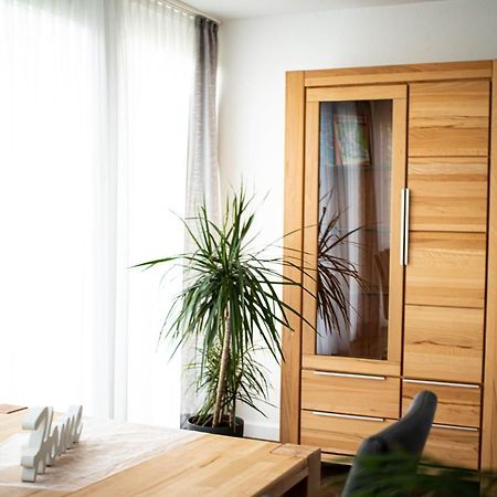 Ferienwohnung Am Schlosspark Ebersdorf  Ngoại thất bức ảnh